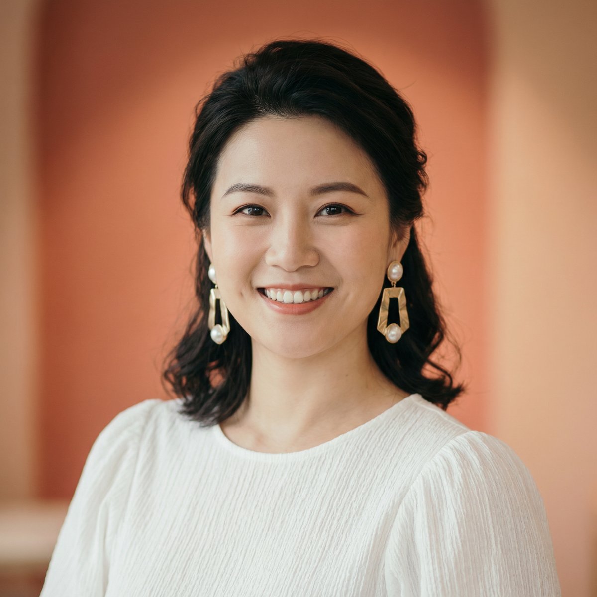 蘑菇视频制片人周婉清